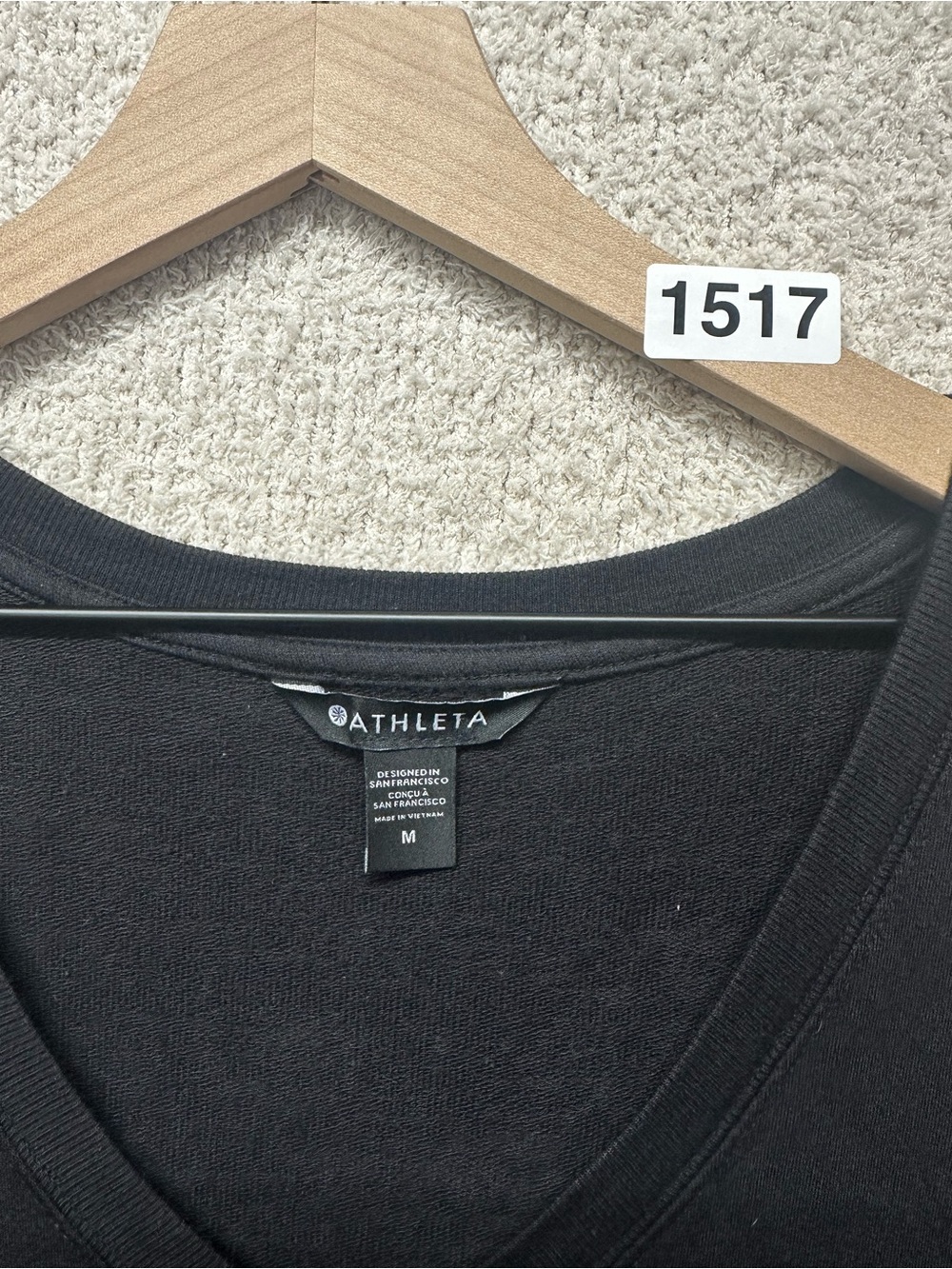 Athleta Sunrise V-Neck Sweatshirt Black Modal Lightweight Pullover Women’s M - Picture 4 of 10